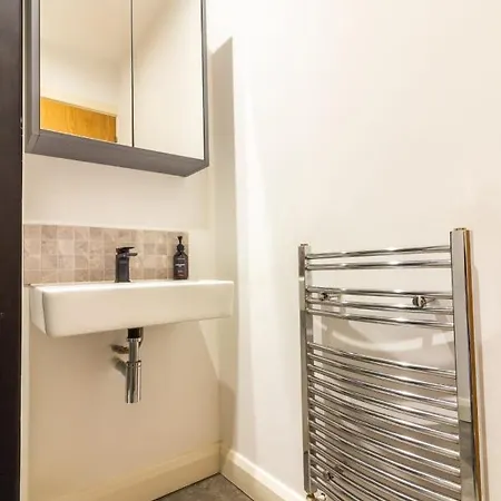 Guestready - Vibrant In Dolphins Barn * Dublin